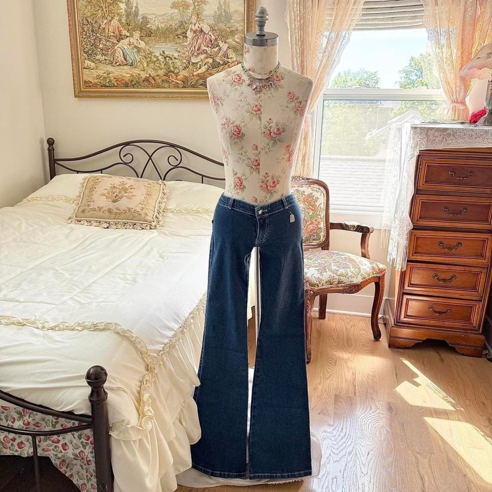 y2k dark wash low rise flare jeans size 24" waist